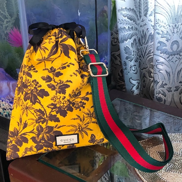 Gucci string bag converted in to belt bag . - Picture 3 of 16
